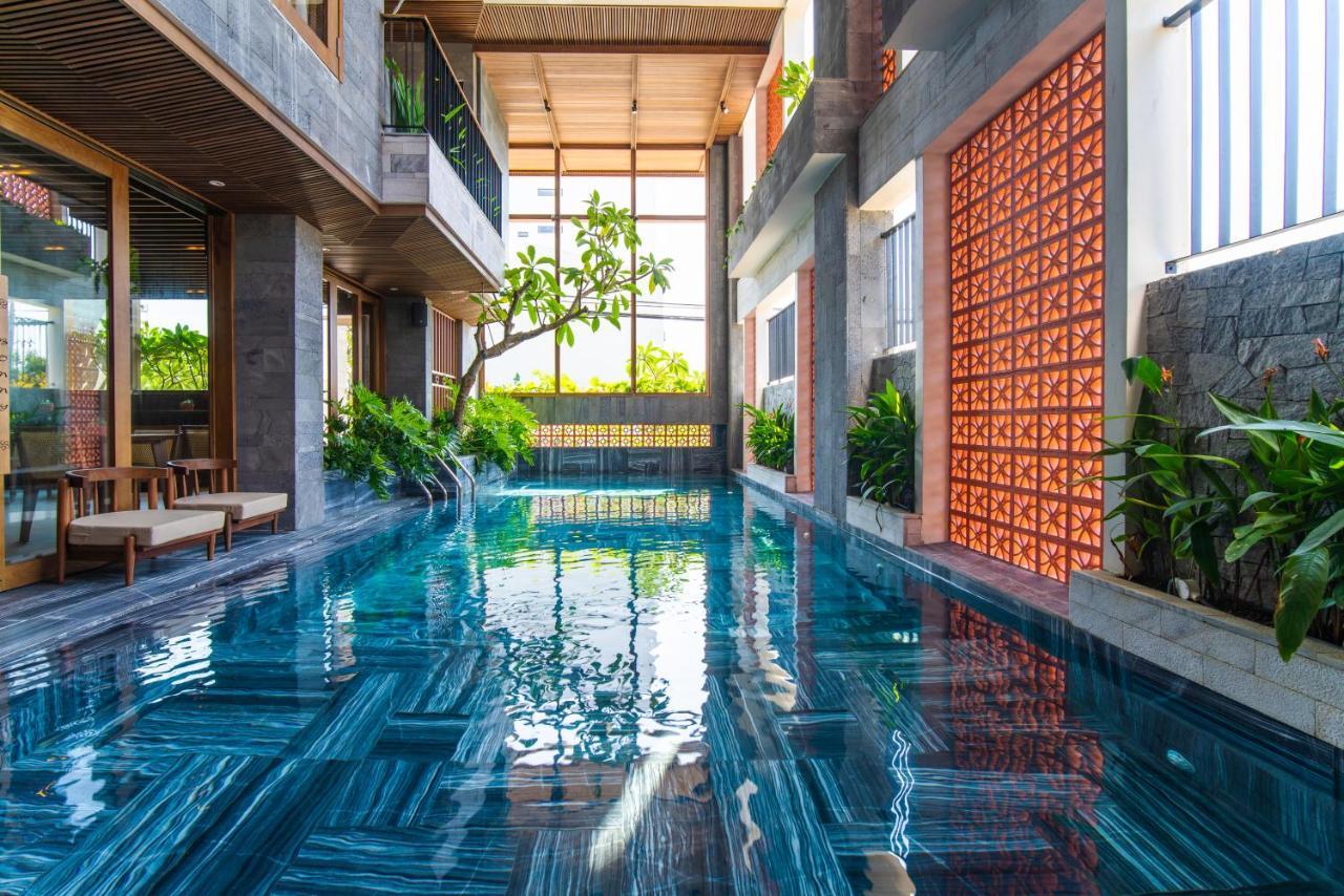 Bonny Boutique Hotel Danang Exterior photo